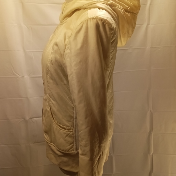 Lululemon Athletica Jacket - Picture 4 of 7